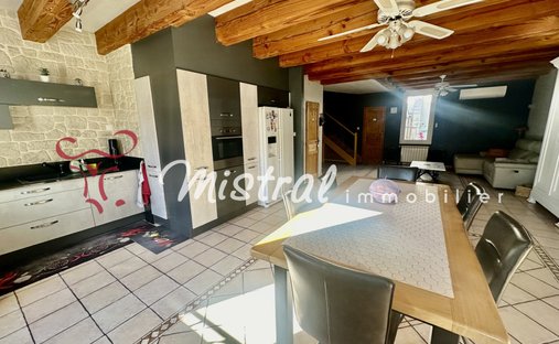 House in Centre Ville, Aigues-Mortes, France 1