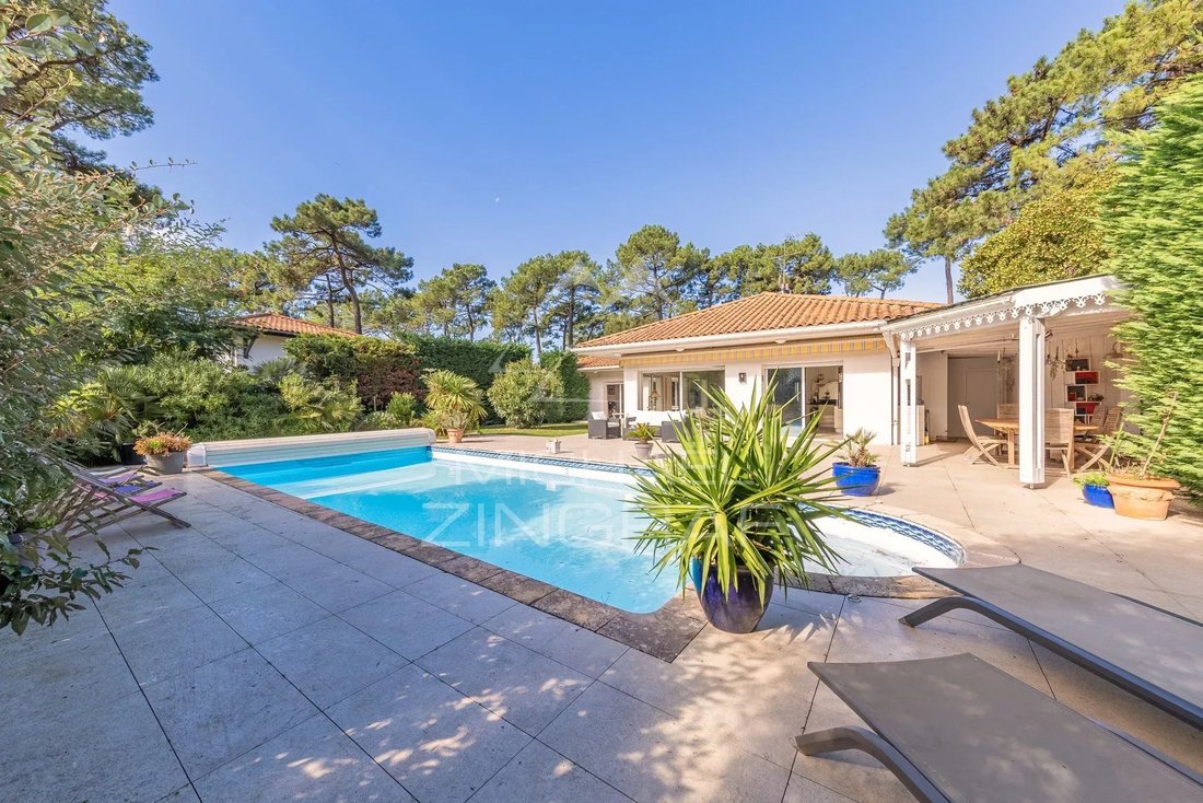 House in Le Moulleau-Les Abatilles, Arcachon, France 2 - 16409761