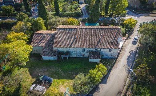 13th Historic Castle With Majestic Park And Pool