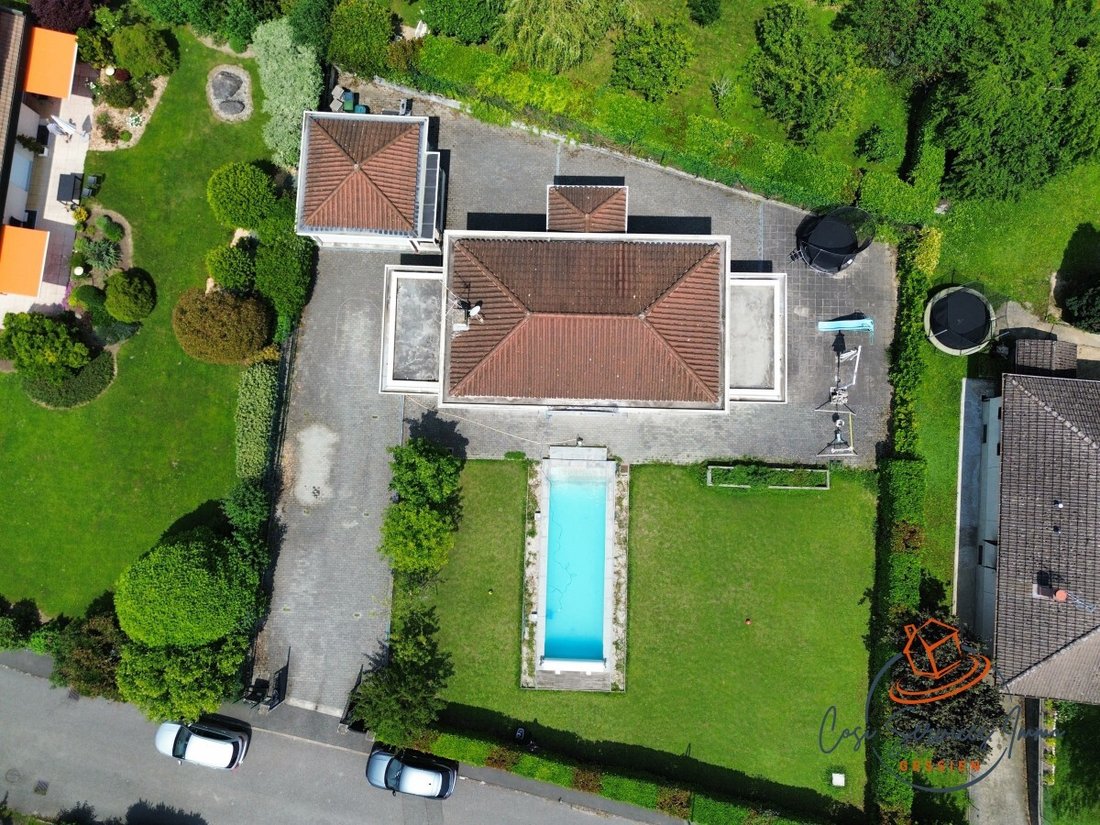 Villa in Prévessin-Moëns, Auvergne-Rhône-Alpes, France 4 - 16409553