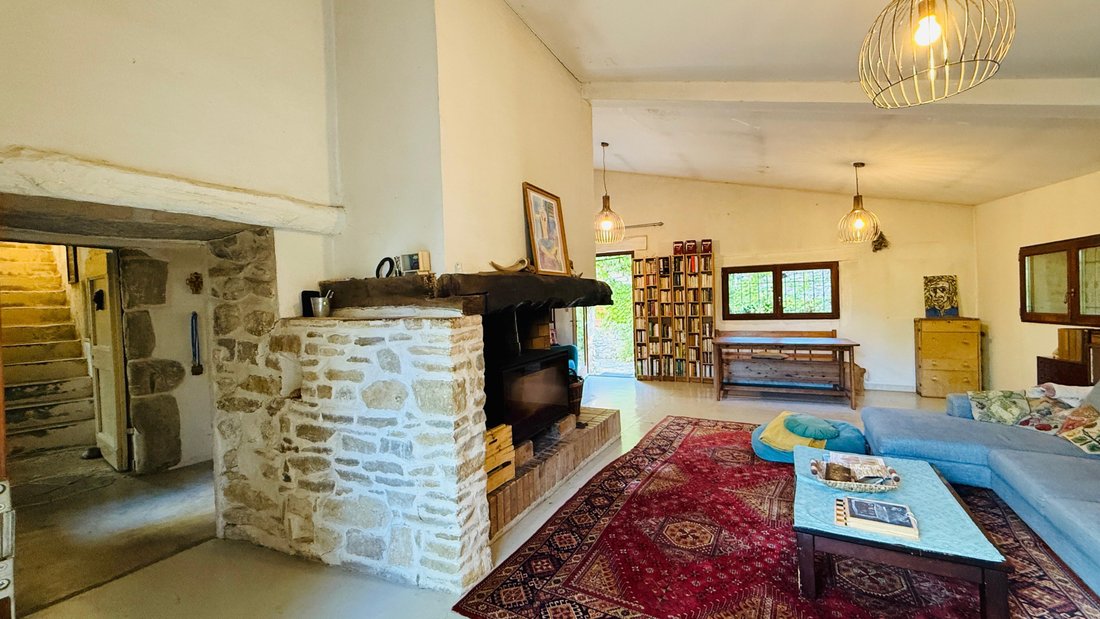 Estate in Deaux, Occitania, France 5 - 16409500