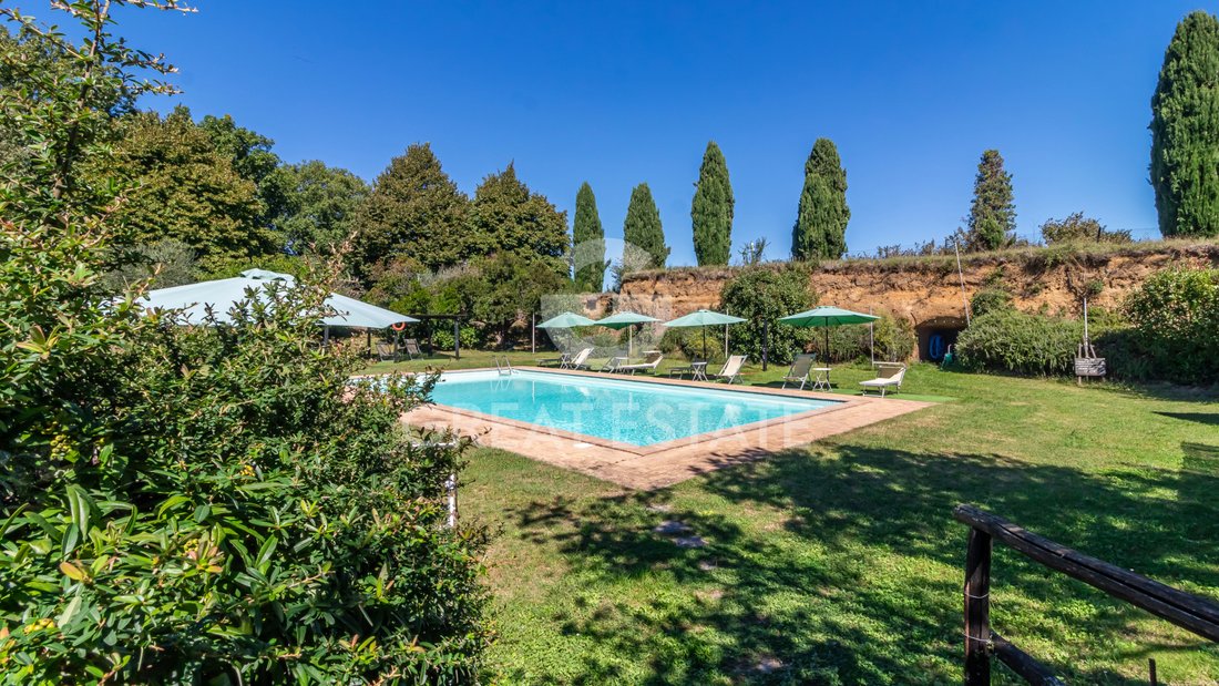 Estate in Center, Orvieto, Umbria 1 - 16411260