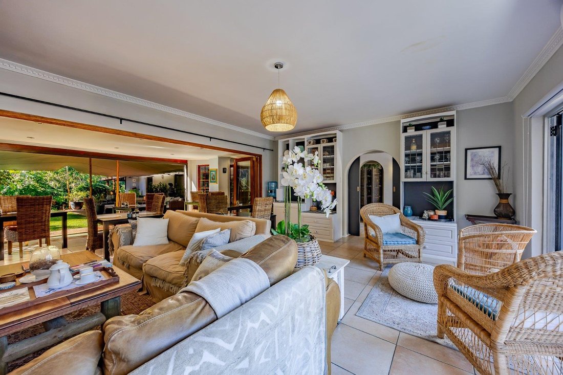 House in Eversdal Heights, Cape Town, South Africa 4 - 16152225