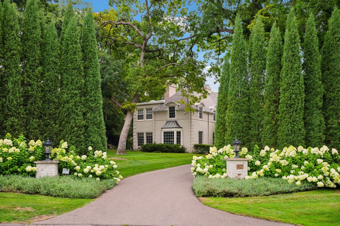 House in Edina, Minnesota, United States 5 - 16413275
