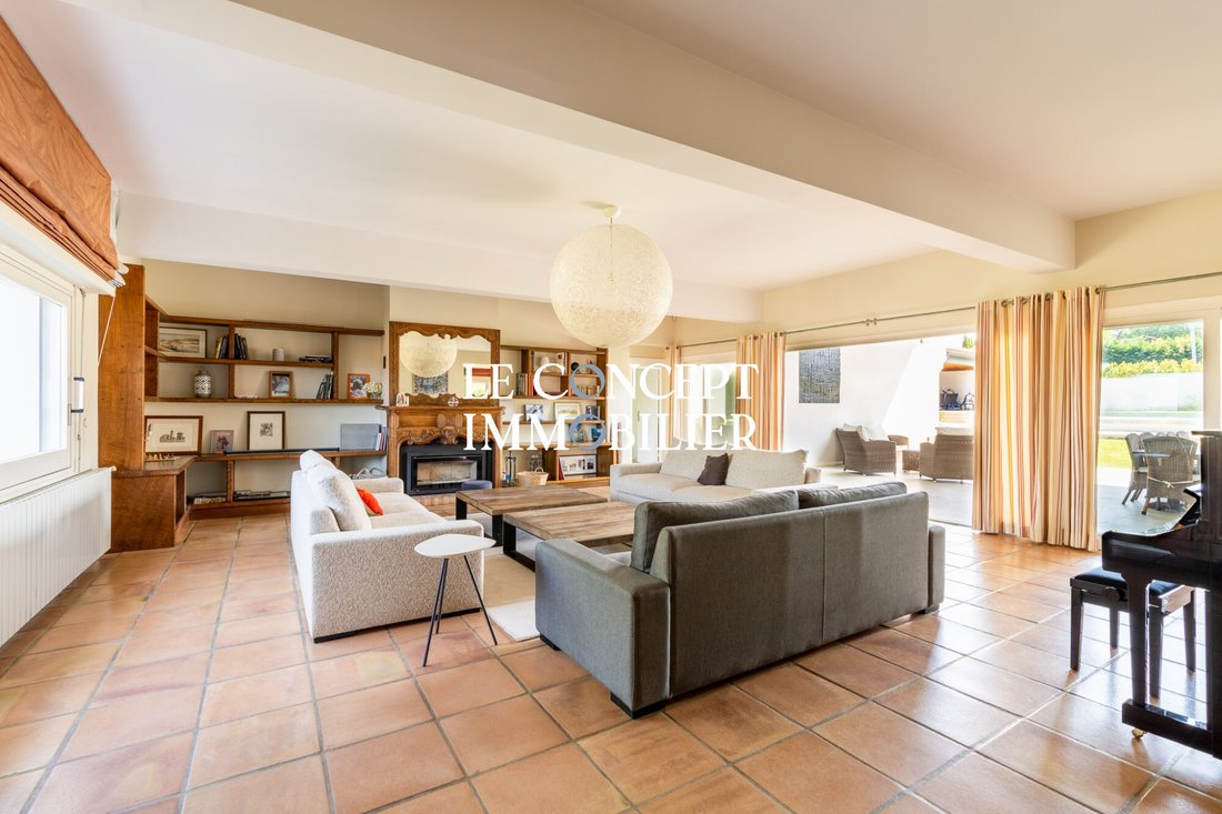 Villa in Arcangues, Nouvelle-Aquitaine, France 4 - 16414531