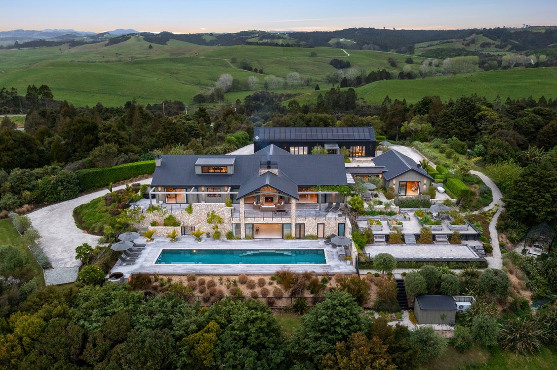 House in Te Arai, Auckland, New Zealand 1 - 16412810