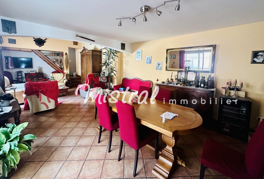 House in Centre Ville, Aigues-Mortes, France 3 - 16409058