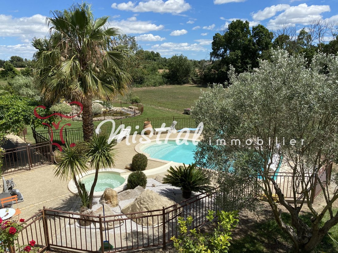 Estate in Peripherie, Marsillargues, France 5 - 16408753