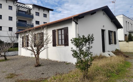 House in Anglet, Nouvelle-Aquitaine, France 1
