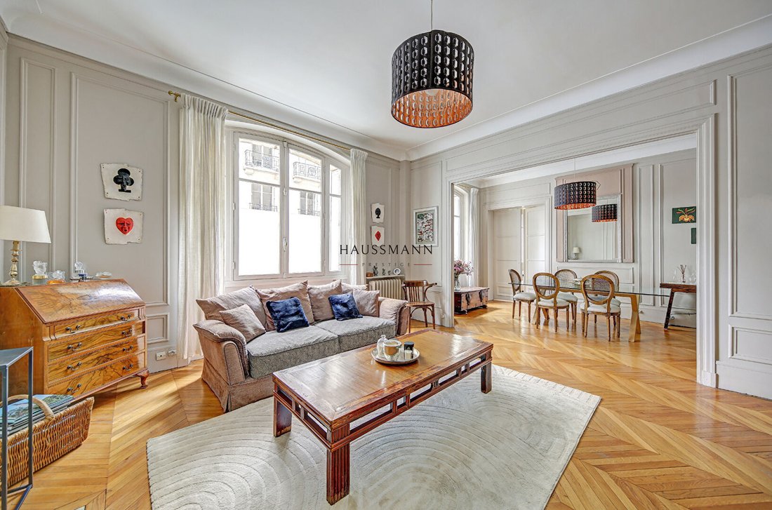 Apartment in Gros Caillou, Paris 7e Arrondissement, Paris 2 - 16413286