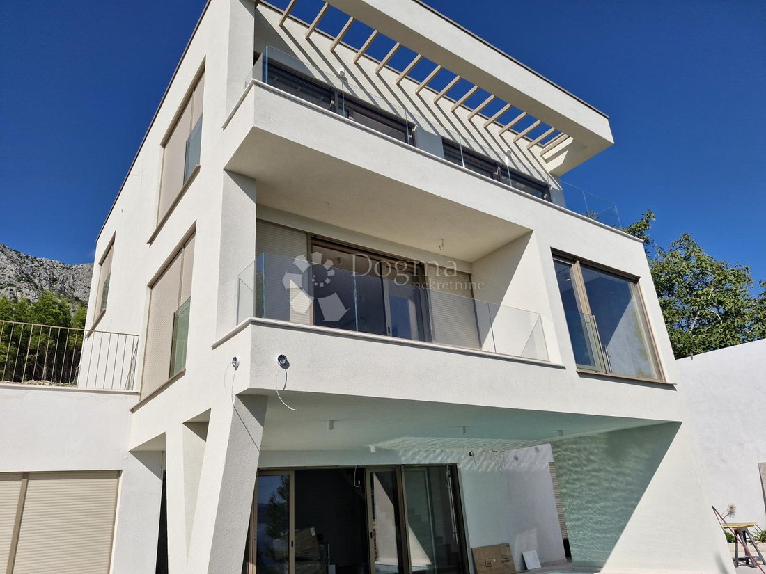 House in Lokva Rogoznica, Split-Dalmatia County, Croatia 1 - 16411494