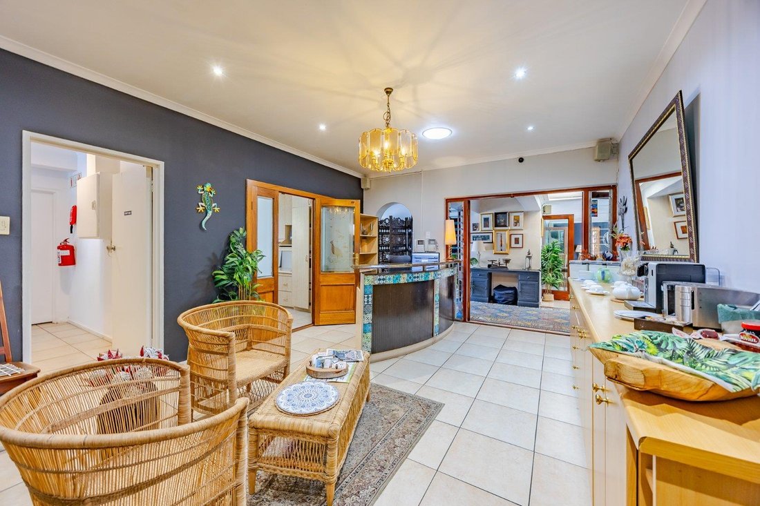 House in Eversdal Heights, Cape Town, South Africa 5 - 16152225