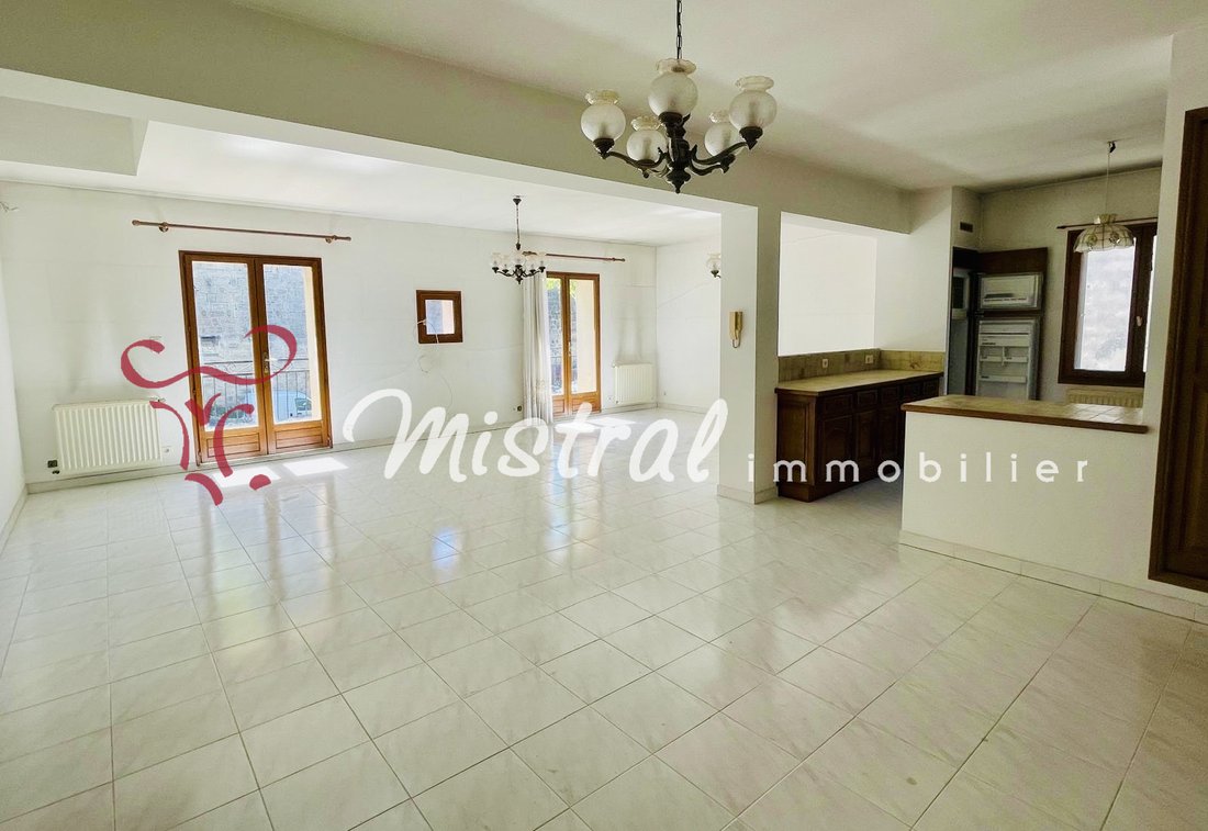 House in Centre Ville, Aigues-Mortes, France 1 - 16408884