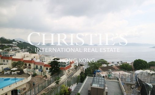 Casa a Hong Kong, Hong Kong 1
