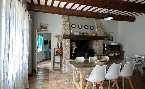 13th Historic Castle With Majestic Park And Pool