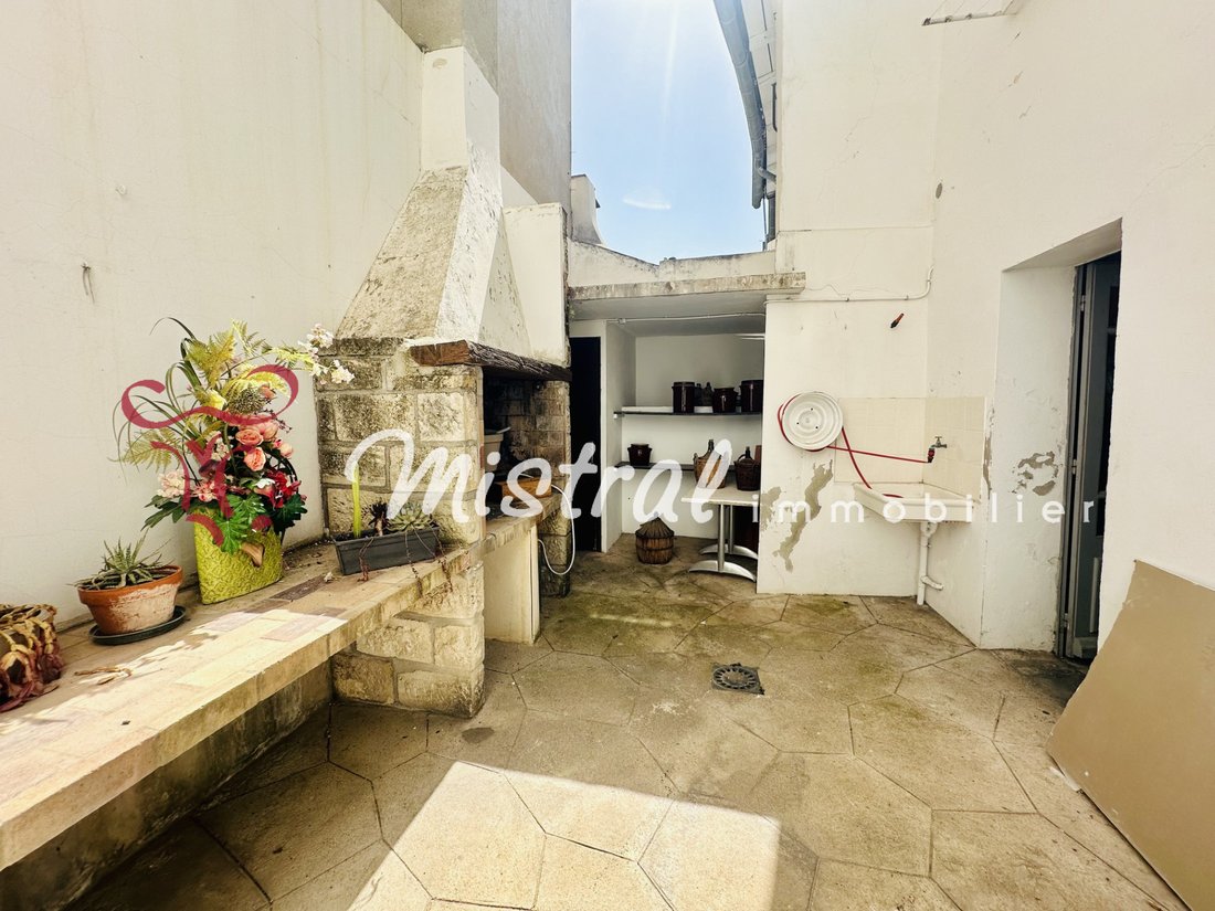 House in Centre Ville, Aigues-Mortes, France 1 - 16409102