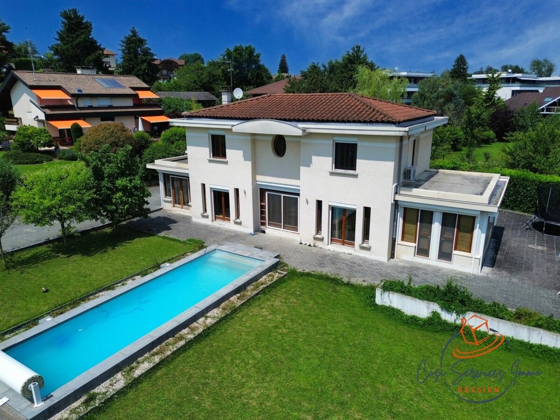 Villa in Prévessin-Moëns, Auvergne-Rhône-Alpes, France 3 - 16409553