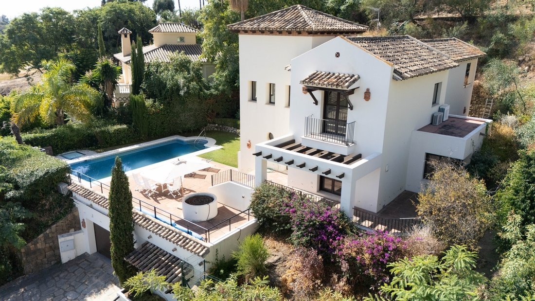 Villa in Benahavis, Andalusia, Spain 2 - 16410559