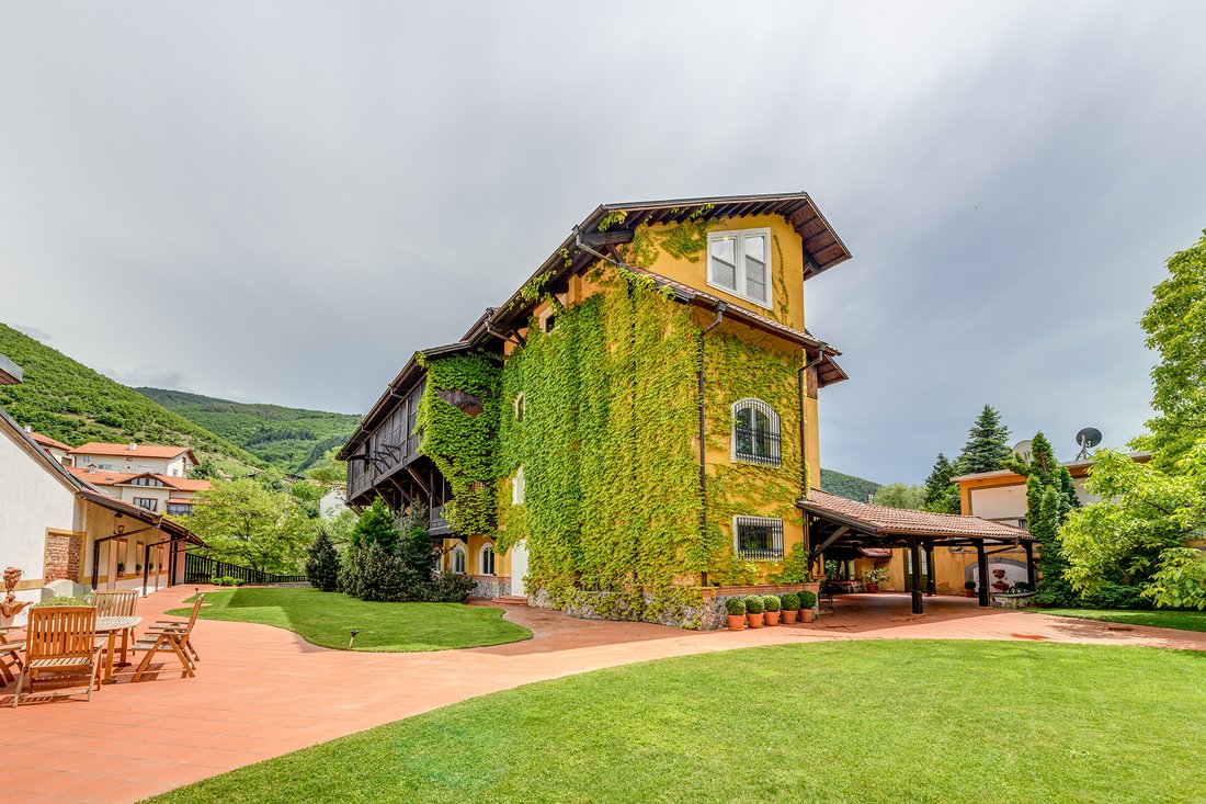 Estate in Rila, Kyustendil Province, Bulgaria 1 - 16413775