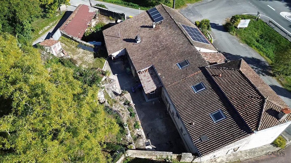 House in Chaniers, Nouvelle-Aquitaine, France 2 - 16414518