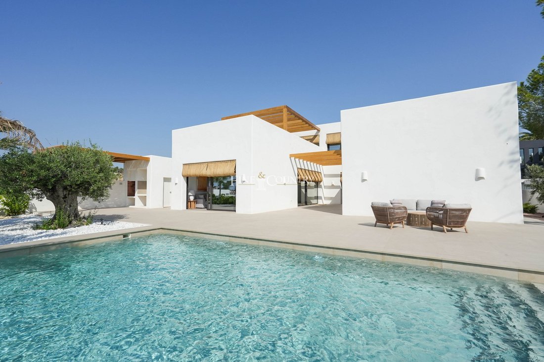 Villa in Moraira, Teulada, Valencian Community 1 - 16408534