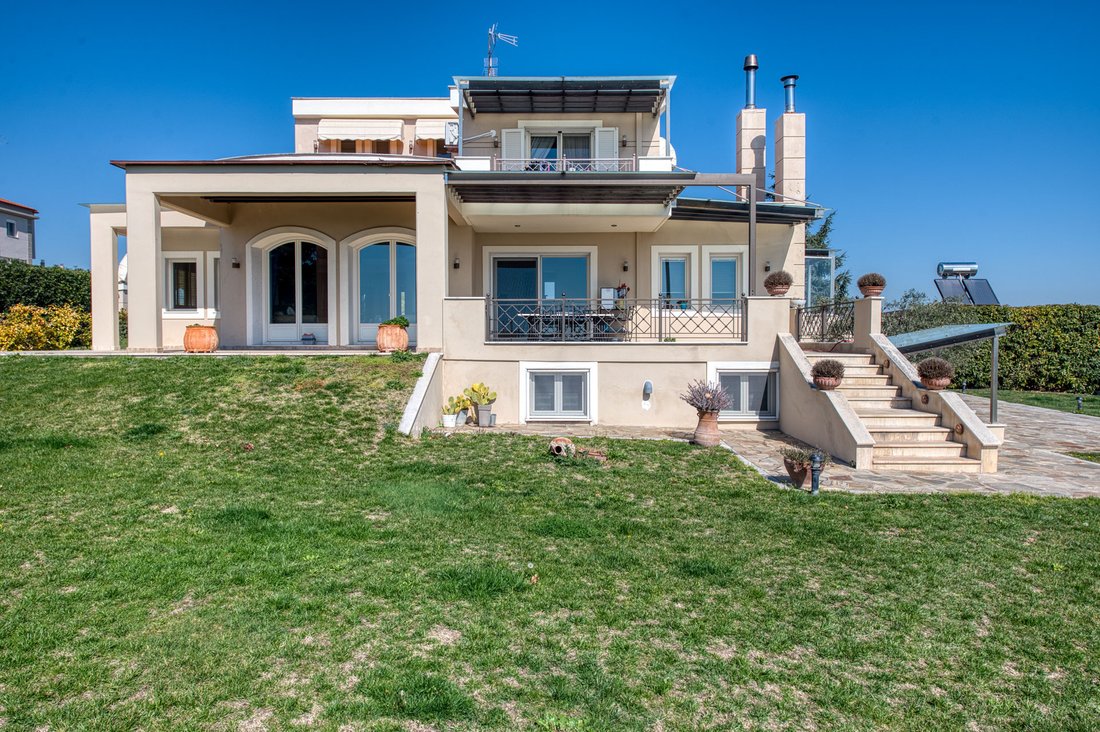Villa in Thermaikos, Macedonia and Thrace, Greece 1 - 15399286