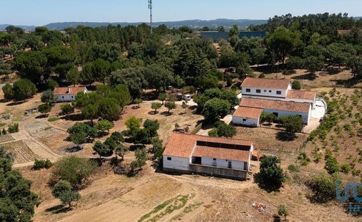 Maison de ville à São Pedro de Tomar, District de Santarém, Portugal 1