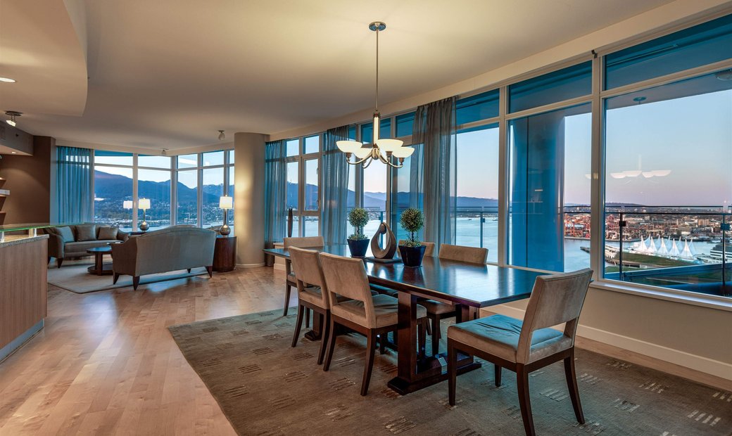 Spectacular Waterfront Sub Penthouse At In Vancouver, British Columbia ...