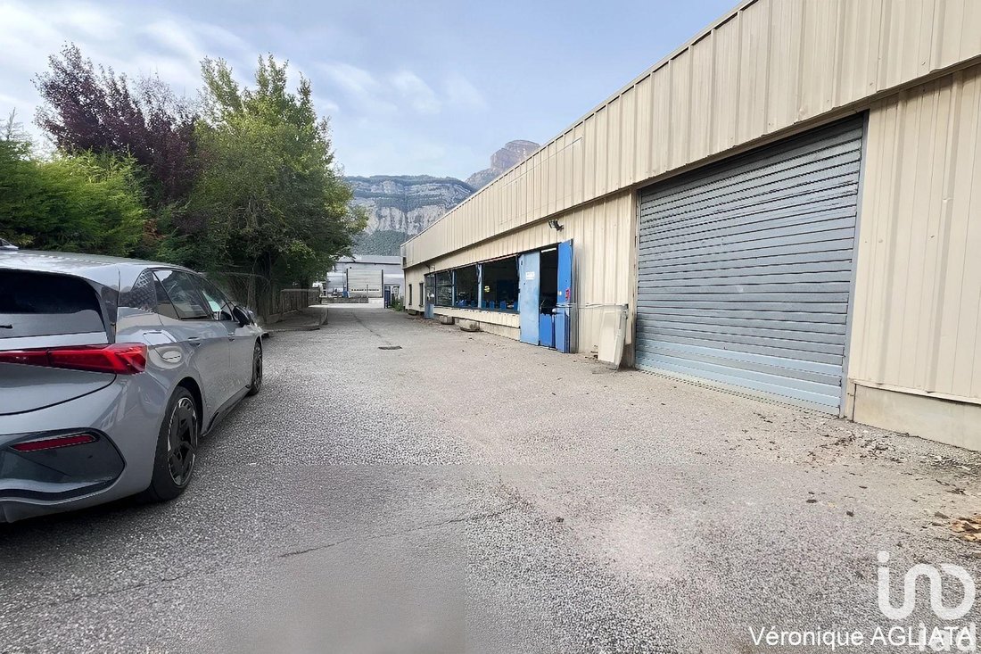 Apartment in Palisses-Tuileries-Montfort-Belledonne, Crolles, France 4 - 16410637