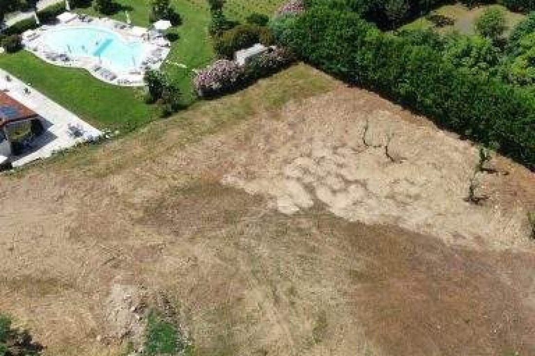 Land in Soiano del Lago, Lombardy, Italy 4 - 16410895