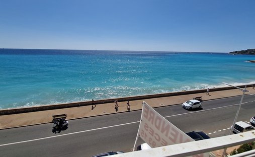 Apartamento en Menton, Provenza-Alpes-Costa Azul, Francia 1