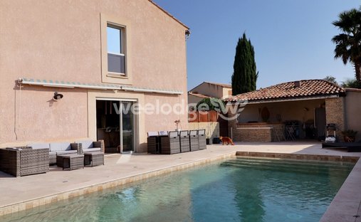 Castle for Sale in Istres, Provence-Alpes-Côte d'Azur, France