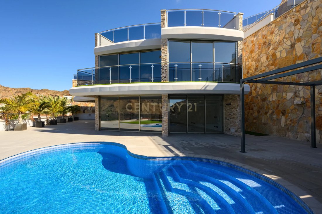 Villa in Mogan, Canary Islands, Spain 1 - 15270512