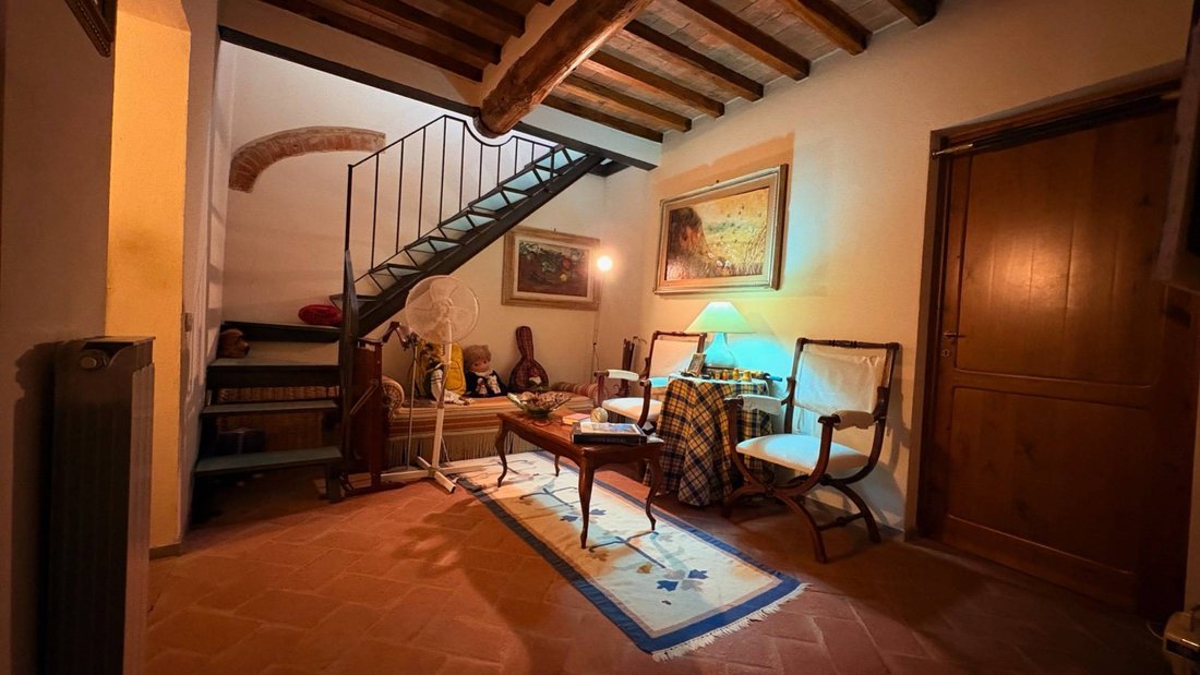 Country House in Montalbino, Montespertoli, Tuscany 1 - 16411875