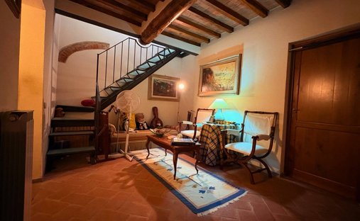 Country House in Montalbino, Montespertoli, Tuscany 1