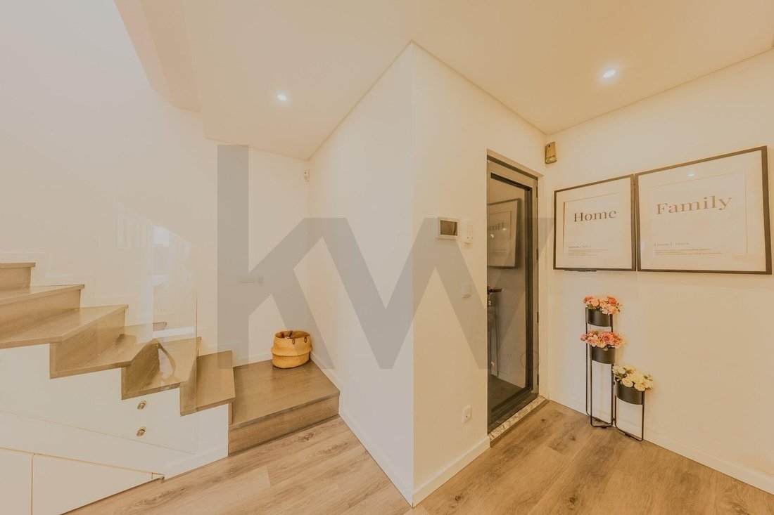 Townhouse in Sao Domingos de Rana, Lisbon, Portugal 5 - 16413019