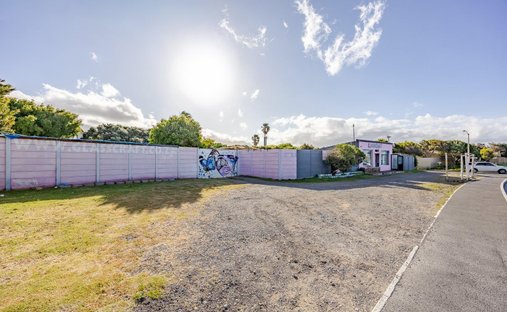 House in Cape Town, Western Cape, South Africa 1