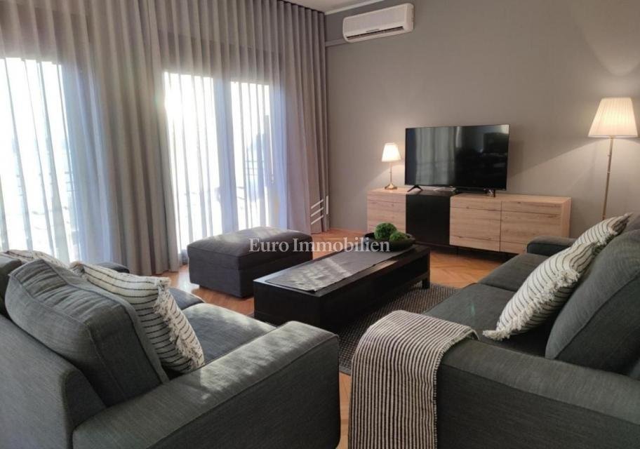 House in Grad Crikvenica, Primorje-Gorski Kotar County, Croatia 4 - 16411479