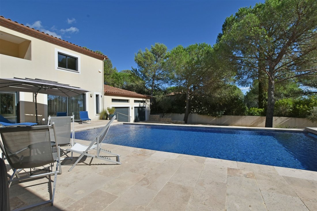 Villa in Nages-et-Solorgues, Occitania, France 3 - 16409819