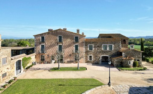 Country House in Llagostera, Catalonia, Spain 1
