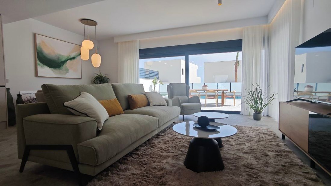 Villa in San Miguel de Salinas, Valencian Community, Spain 5 - 16408359