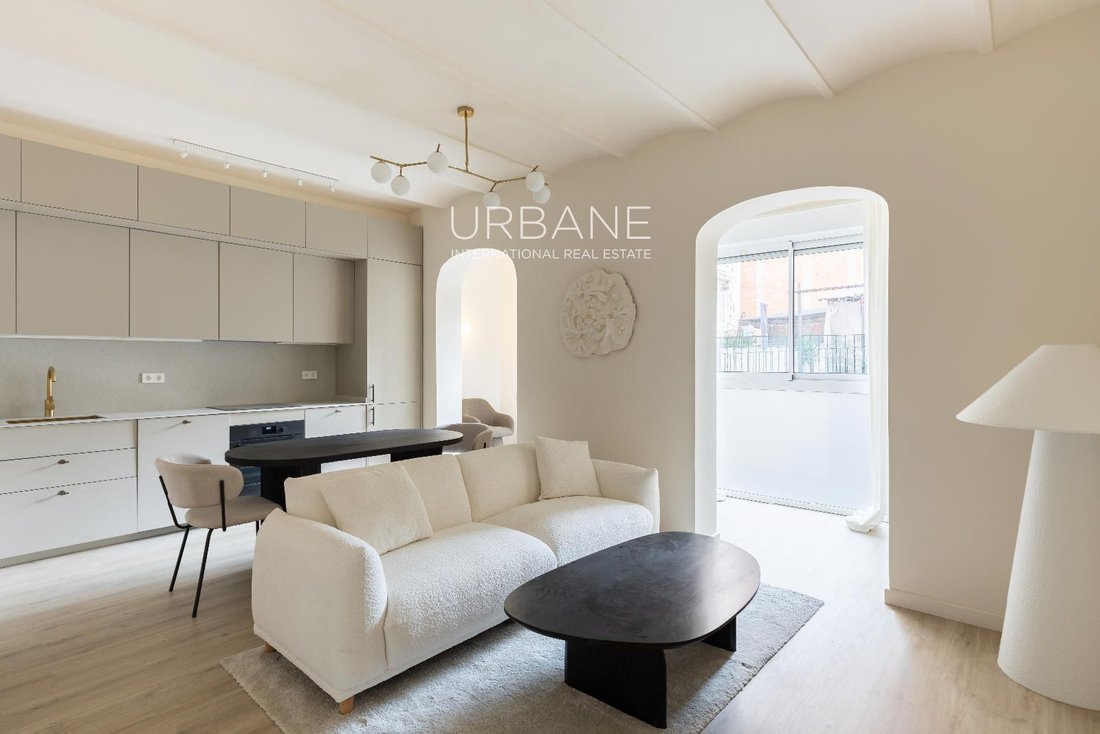 Apartment in Eixample, Barcelona, Spain 1 - 16412985