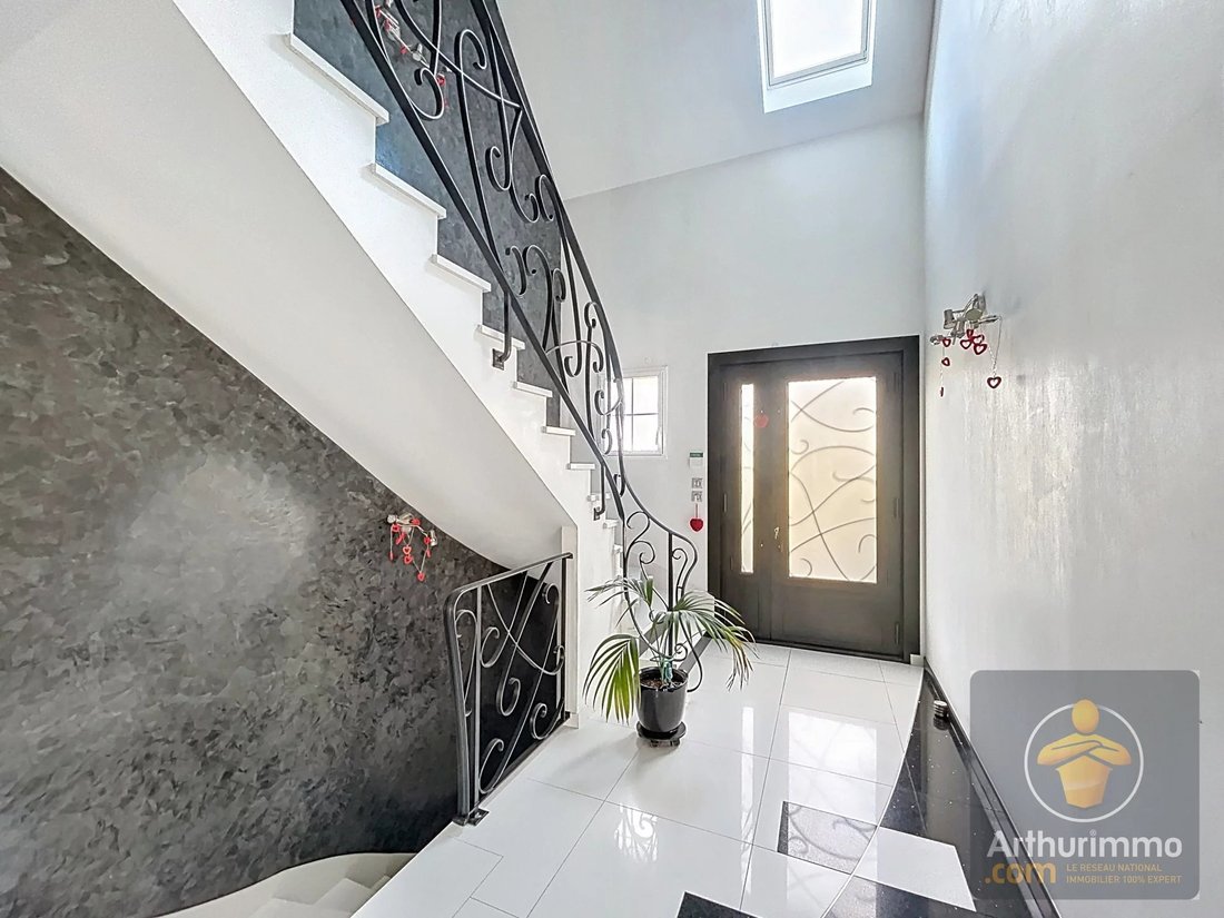 House in Ormesson-sur-Marne, Ile-de-France, France 4 - 16409835