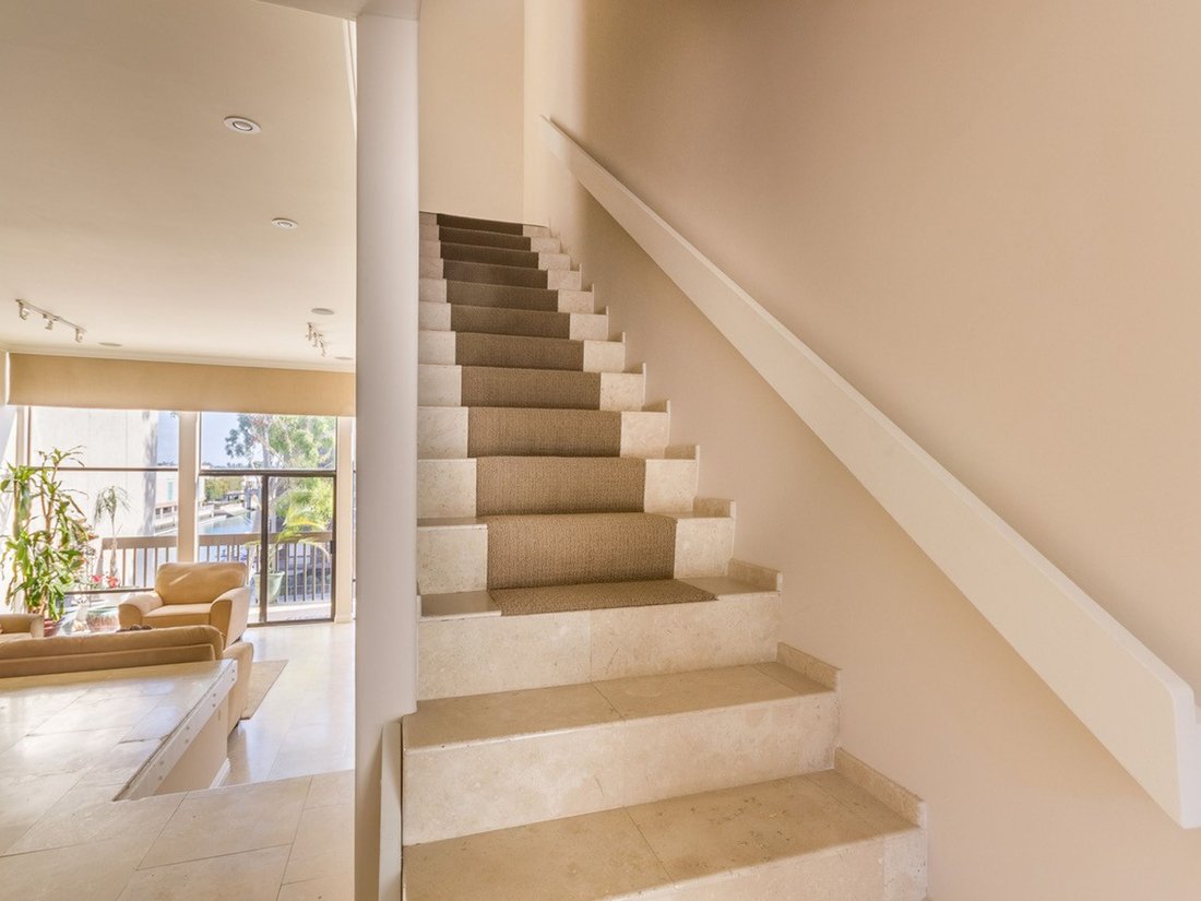 Condo in Signal Hill, California, United States 5 - 16413520