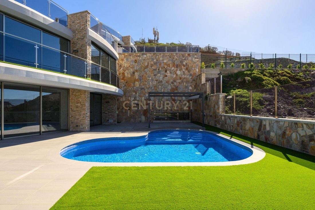 Villa in Mogan, Canary Islands, Spain 3 - 15270512