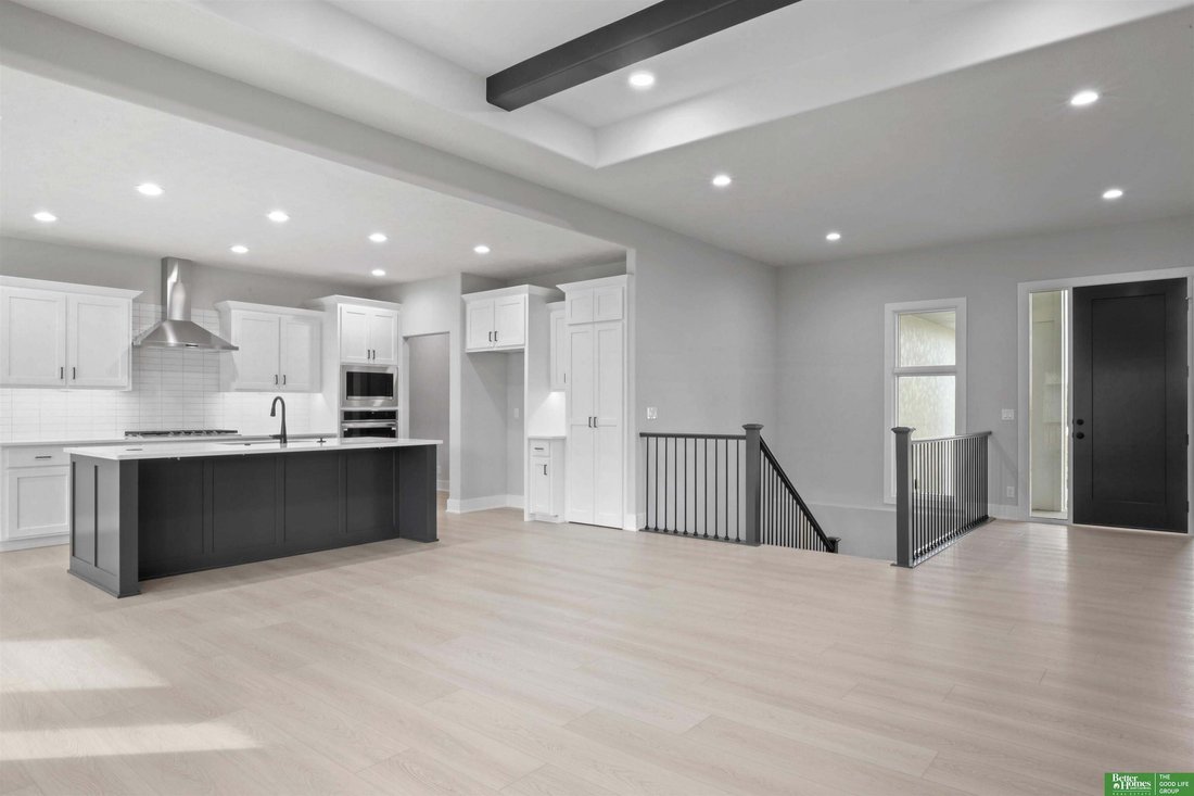 House in Papillion, Nebraska, United States 5 - 16410532