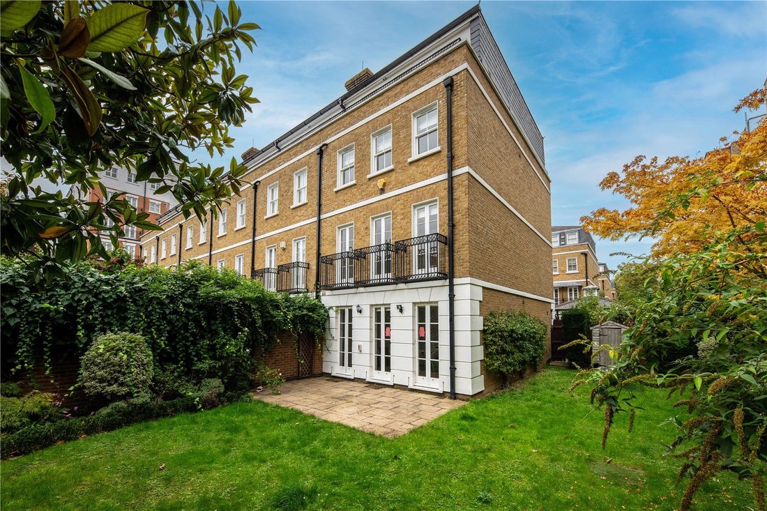 House in Campden Hill, Kensington And Chelsea, England 1 - 16409694