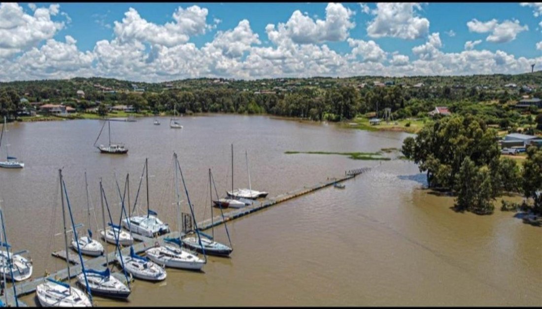 Land in Vaal River, South Africa 2 - 16410312