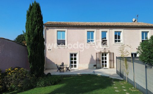 Castle for Sale in Istres, Provence-Alpes-Côte d'Azur, France