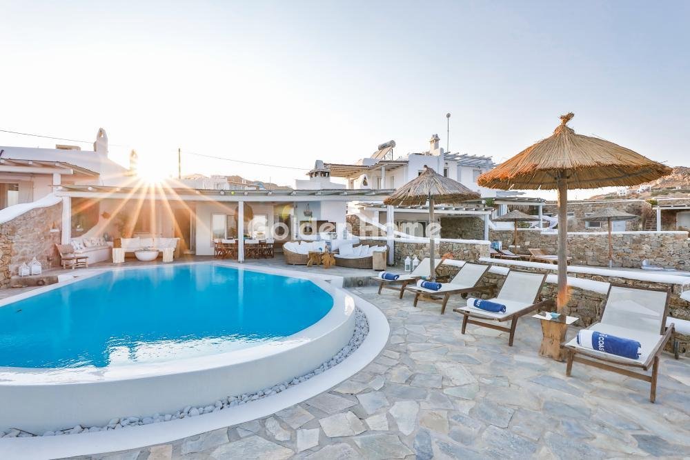 House in Ano Mera Community, Aegean, Greece 1 - 16410328